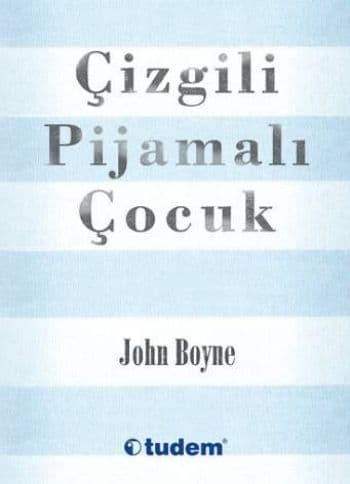 Çizgili Pijamalı Çocuk — fotoğraf 1